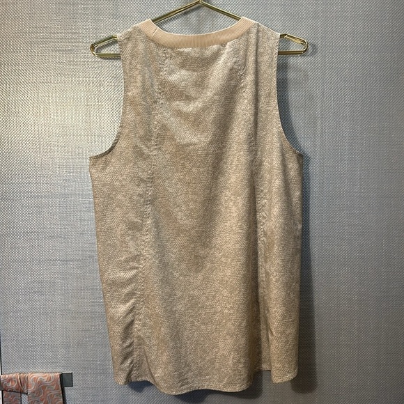Athleta Snakeskin Print Crew Sleeveless Top size M - Picture 5 of 10